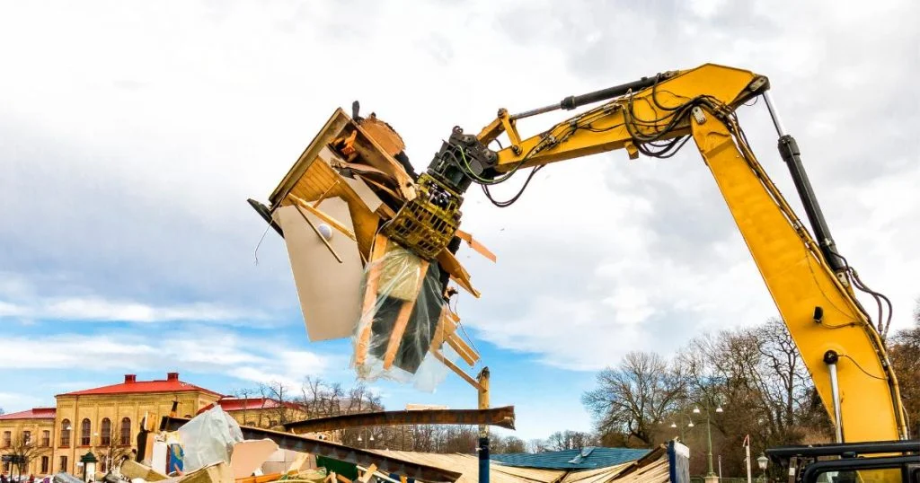 Chwytaki wyburzeniowe i sortujące